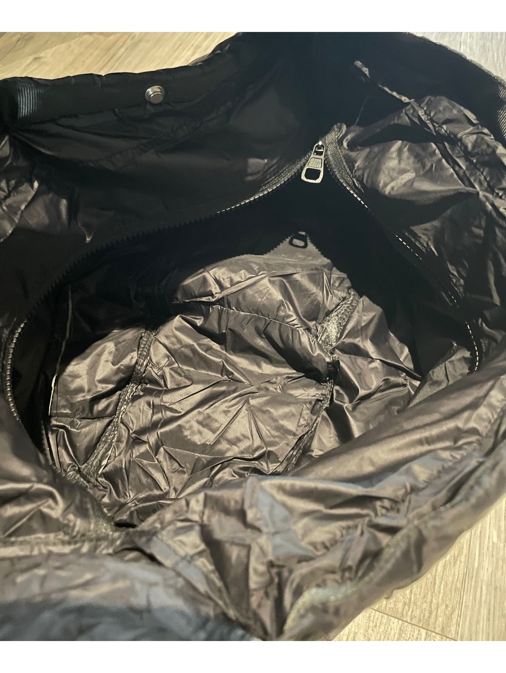 Black Quilted Puffer Cross Body Shoulder Bag with Zipper and Snap Closures - Picture 10 of 10
